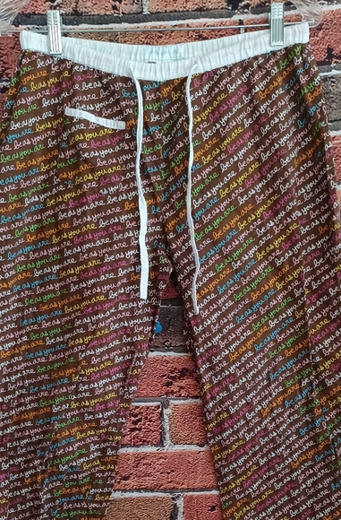 BE AS YOU ARE CAPRIS - Picture 1 of 6